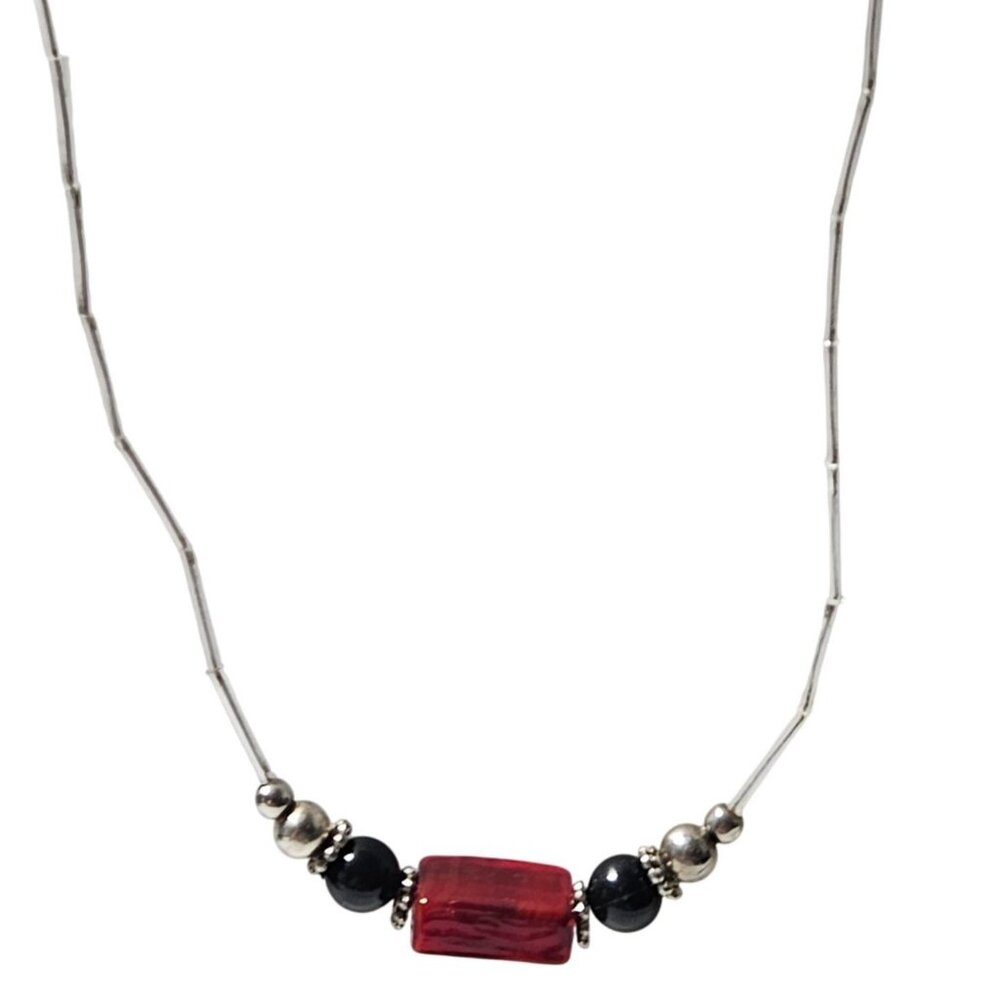 Elegant Red Glass Black Silver Tone Beaded Necklace Classic Minimalist Jewelry